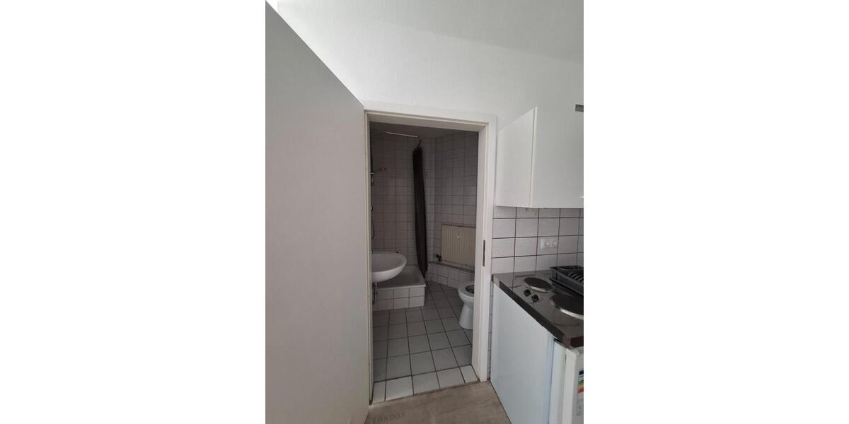 Etagenwohnung Ludwigshafen am Rhein - 1 Zimmer, 21 m&sup2;, 75.000&euro; | Angebot:26137209