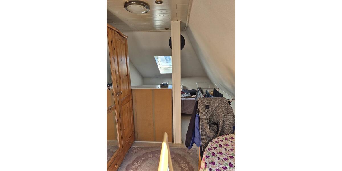 Dachgeschoßwohnung Worms - 2 Zimmer, 60 m&sup2;, 750&euro; | Angebot:26250607