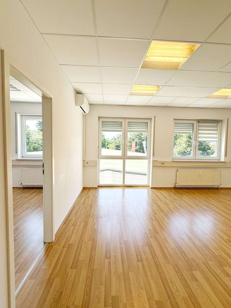 Büro in Viernheim 650 € 77 m²