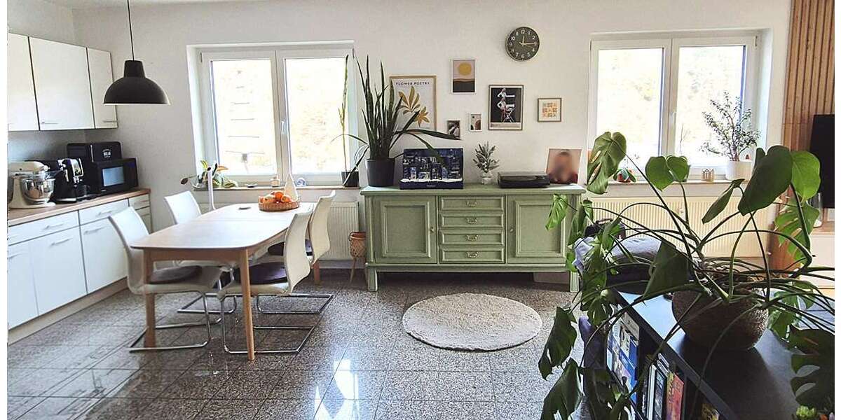 Etagenwohnung Weinheim - 3 Zimmer, 90 m&sup2;, 285.000&euro; | Angebot:25383749