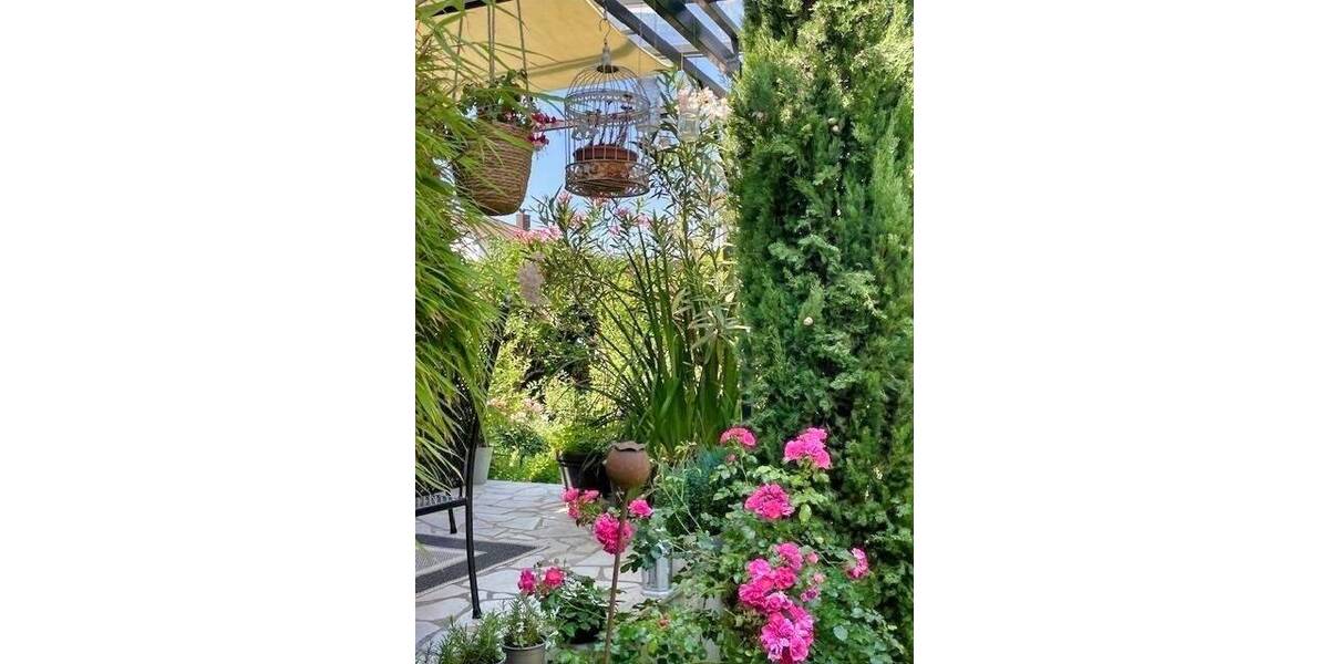 Architektonisches Highlight: modernes Wohlfühlhaus ! 5 zimmer