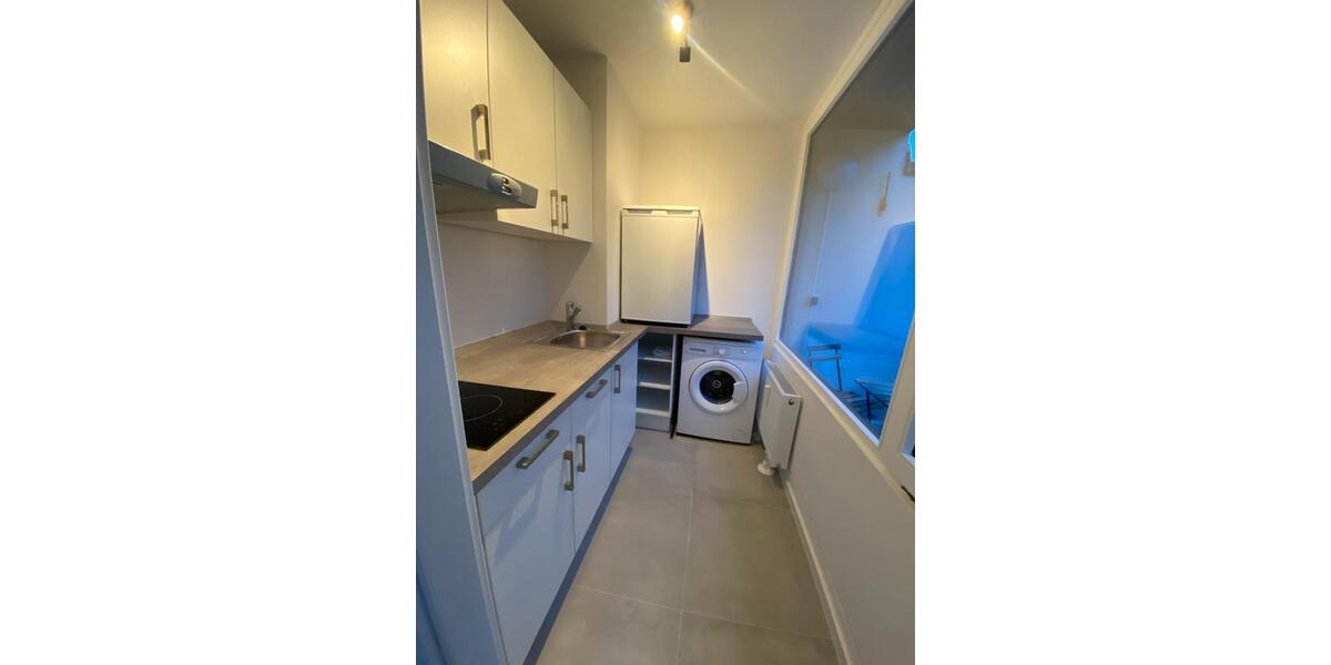 Etagenwohnung Ludwigshafen am Rhein Parkinsel - 1 Zimmer, 27 m&sup2;, 560&euro; | Angebot:24877536