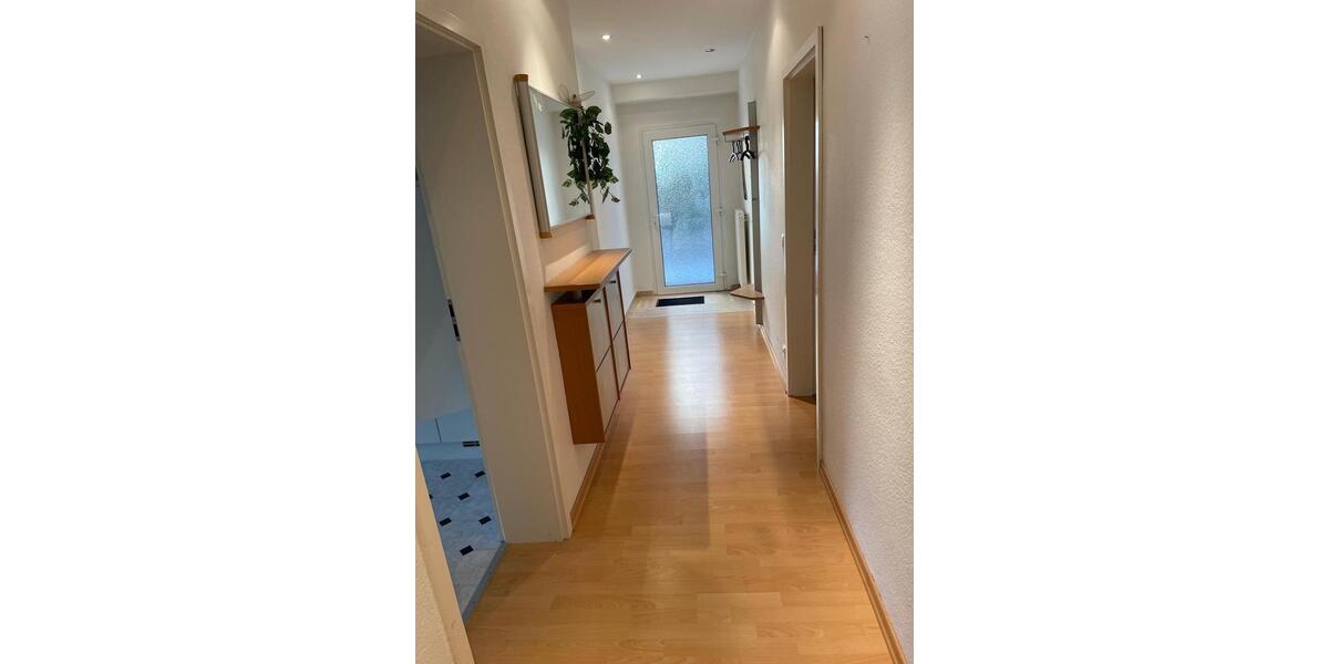 Etagenwohnung Heppenheim (Bergstraße) - 2 Zimmer, 65 m&sup2;, 750&euro; | Angebot:25445835