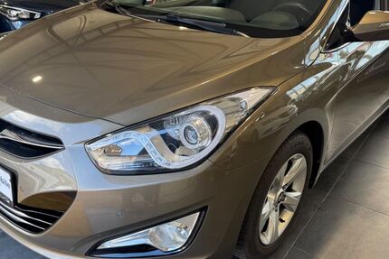 Hyundai i40 136.000 km 8.380 &euro; Ludwigshafen am Rhein 67059