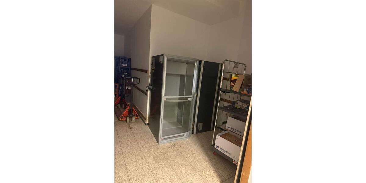 Gewerbeobjekt Ludwigshafen West - 5 Zimmer, 485.000&euro; | Angebot:25730936