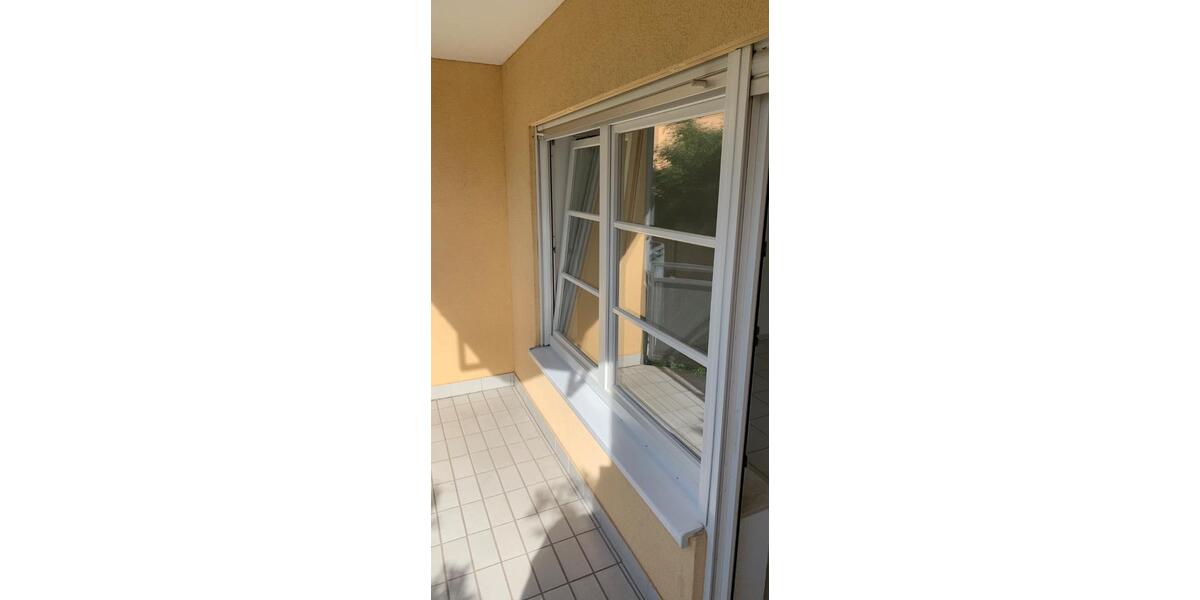 Lu- Edigheim, 2 ZKB, Balkon, hell, gepflegt, PKW- Stellplatz 2 zimmer