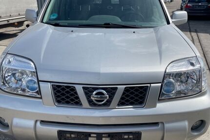 Nissan X-Trail 200.000 km 1.750 &euro; Speyer 67346