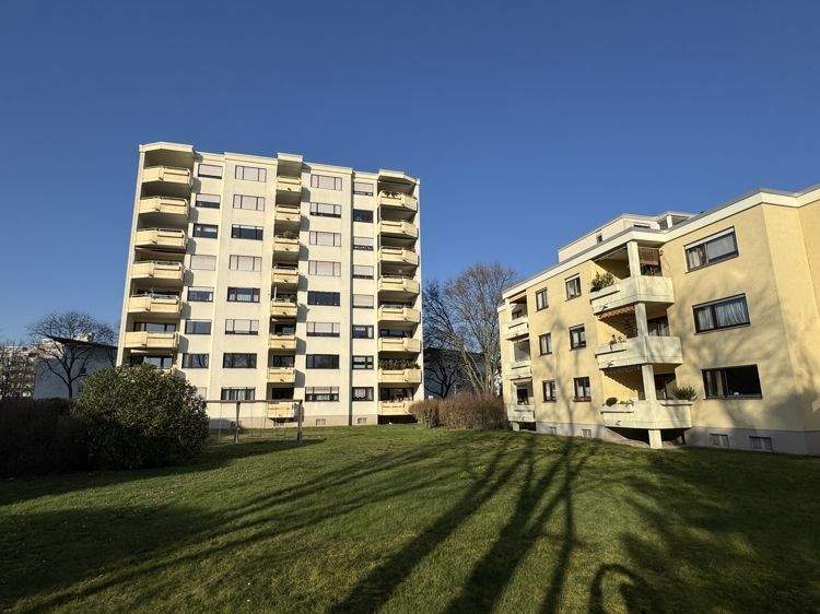 Etagenwohnung Weinheim - 2 Zimmer, 65 m&sup2;, 230.000&euro; | Angebot:25335883