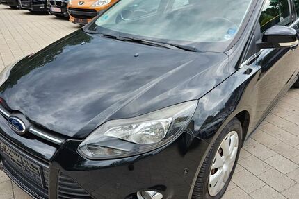 Ford Focus 131.897 km 3.250 &euro; Lachen-Speyerdorf 67435