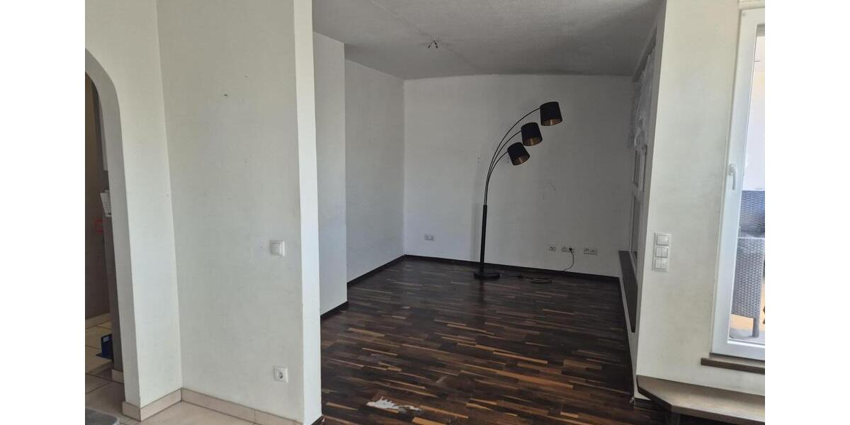 Einfamilienhaus Mannheim Innenstadt - 4 Zimmer, 95 m&sup2;, 1.300&euro; | Angebot:26003394
