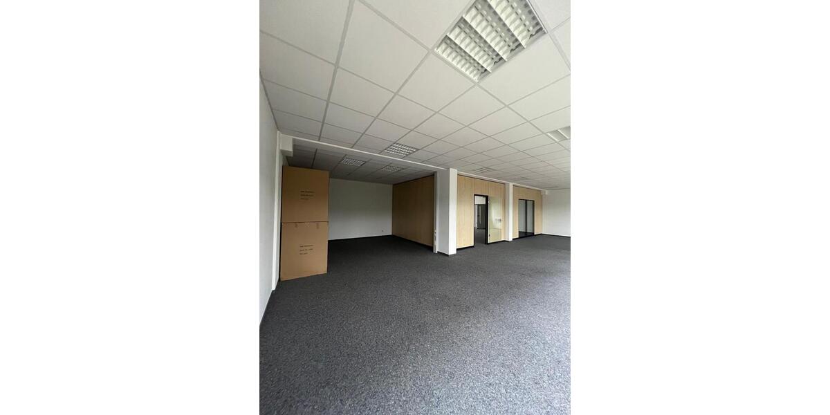 Gewerbeobjekt Sankt Leon-Rot Rot - 1.200&euro; | Angebot:23661702