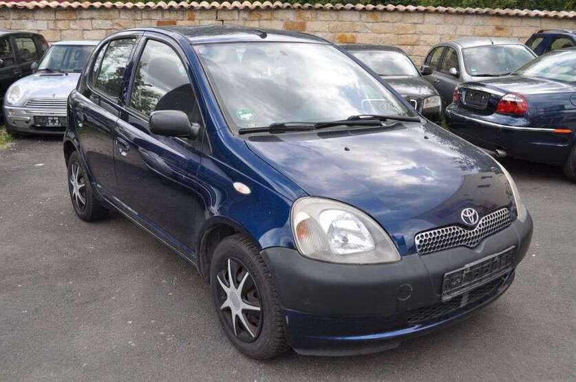Yaris
