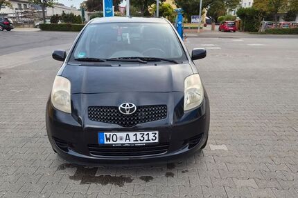 Toyota Yaris 186.000 km 3.300 &euro; Worms 67550