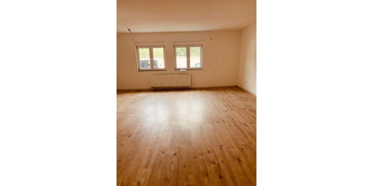 Etagenwohnung Ludwigshafen Gartenstadt - 3 Zimmer, 79 m&sup2;, 950&euro; | Angebot:25837570