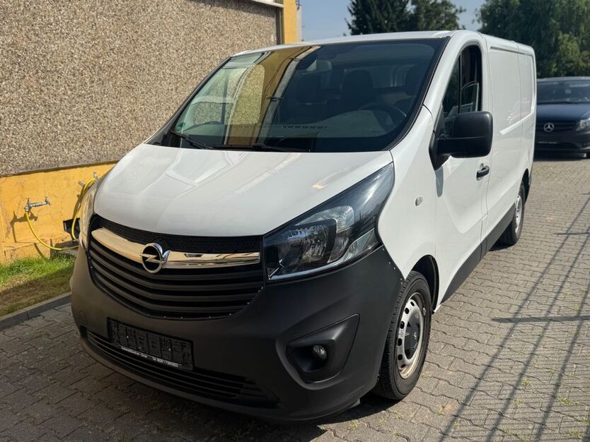Opel Vivaro 220.000 km 6.800 € Hemsbach 69502