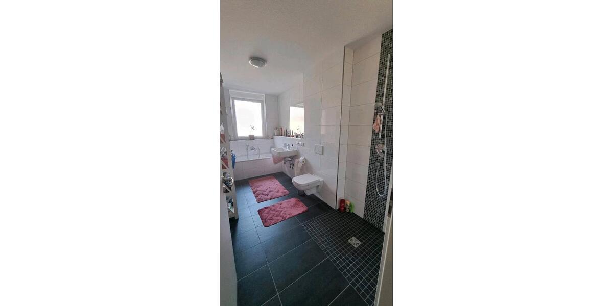 4 Zimmer-Neubauwohnung! Einmalige Gelegenheit! 4.5 zimmer