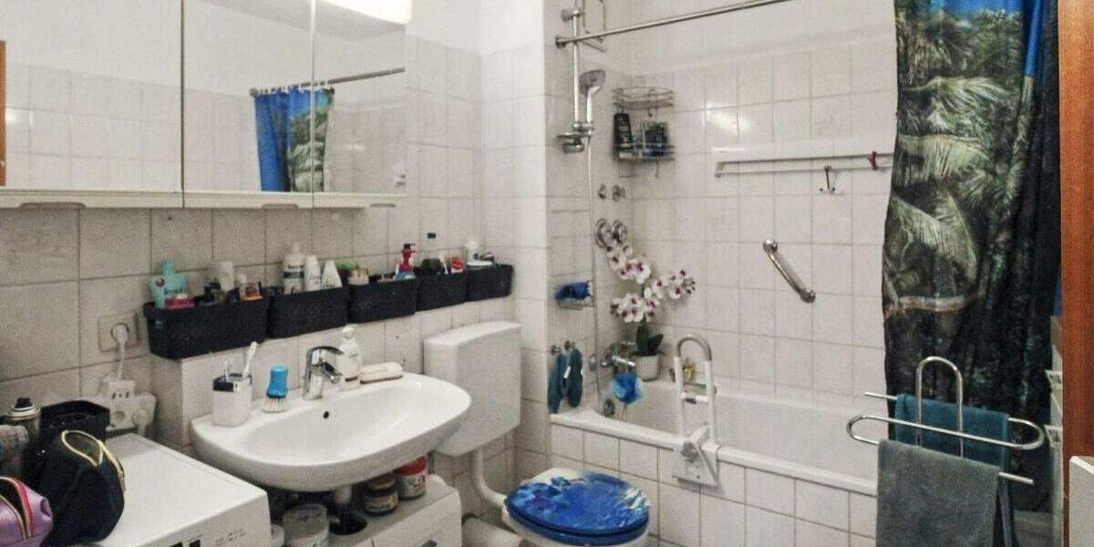 Vermietete, gepflegte Etagenwohnung als Investment im schönen Bobenheim-Roxheim 2 zimmer