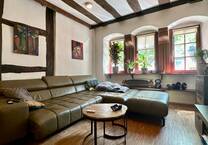 +++ 2-Zimmer-Wohnung mit EBK im historischen Objekt +++