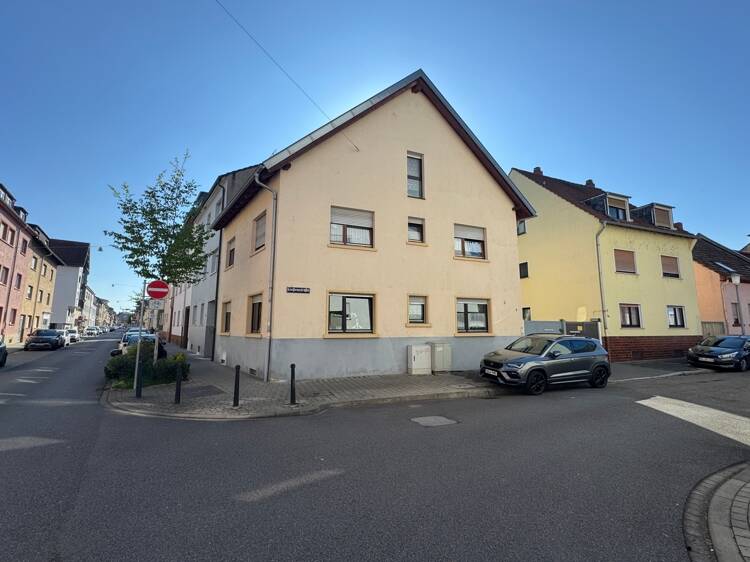Mehrfamilienhaus, Wohnhaus Mannheim / Neckarau Neckarau - 9 Zimmer, 200 m&sup2;, 510.000&euro; | Angebot:26139134