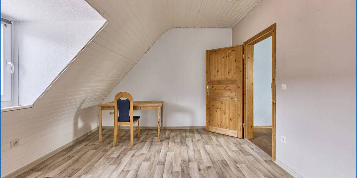 Reihenmittelhaus Ludwigshafen am Rhein Oppau - 5 Zimmer, 138 m&sup2;, 345.000&euro; | Angebot:26704448