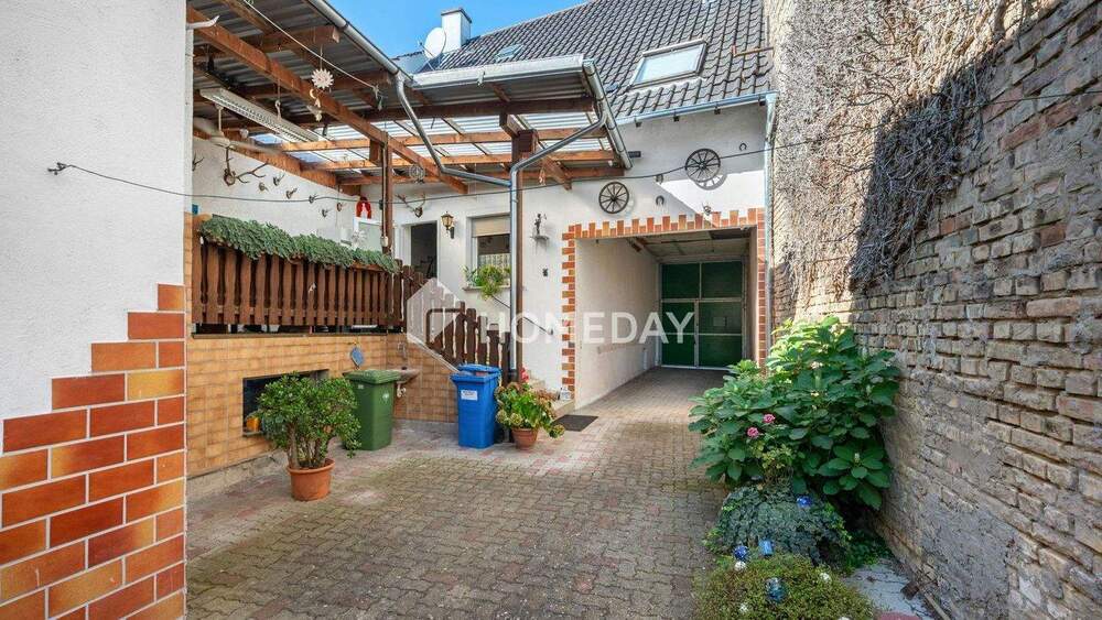 Reihenmittelhaus Philippsburg Rheinsheim - 9 Zimmer, 192 m&sup2;, 349.000&euro; | Angebot:25428567