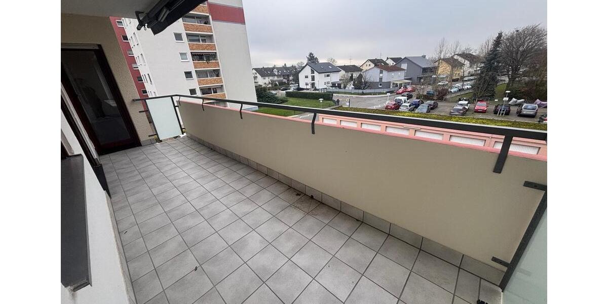 Etagenwohnung Laudenbach - 3 Zimmer, 95 m&sup2;, 1.124&euro; | Angebot:26367546