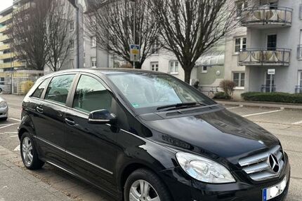 Mercedes-Benz B 200 140.688 km 6.999 &euro; Dossenheim 69221