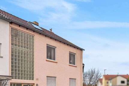 Haus Ludwigshafen am Rhein Edigheim - 9 Zimmer, 211 m&sup2;, 338.000&euro; | Angebot:26314071