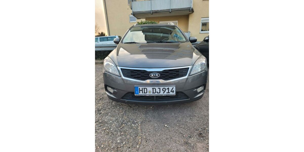Kia ceed Sportswagon 172.000 km 3.100 &euro; Wiesloch 69168