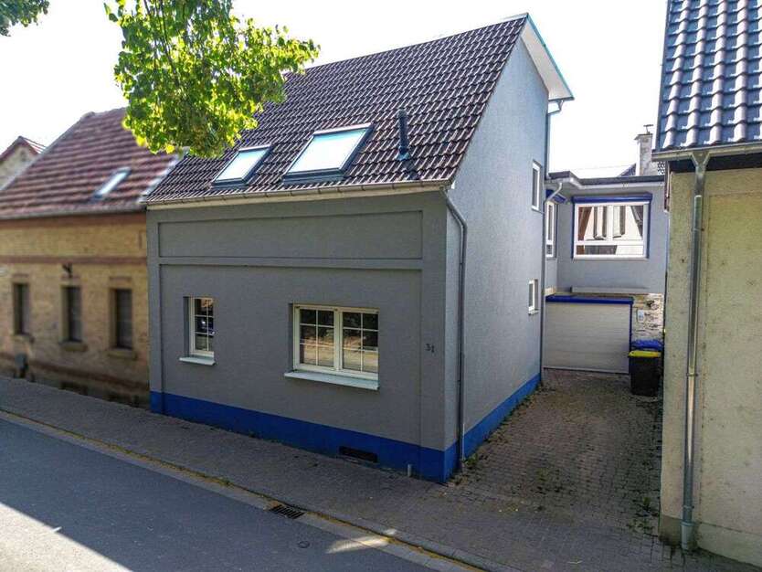 Haus zum Kaufen in Flörsheim-Dalsheim 319.000 € 150 m²