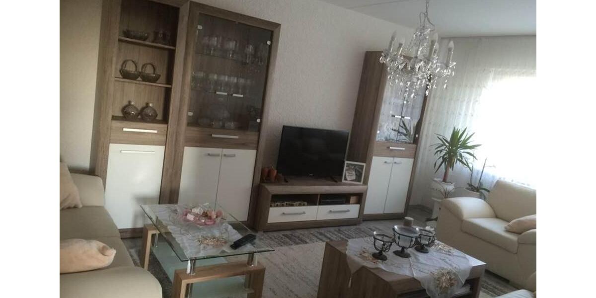 Etagenwohnung Mannheim Rheinau - 3 Zimmer, 83 m&sup2;, 1.200&euro; | Angebot:25365060