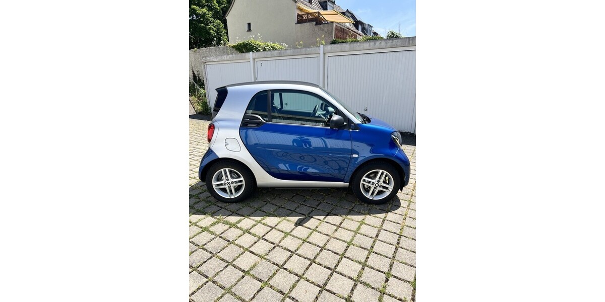 Smart ForTwo 52.000 km 8.390 &euro; Viernheim 68519
