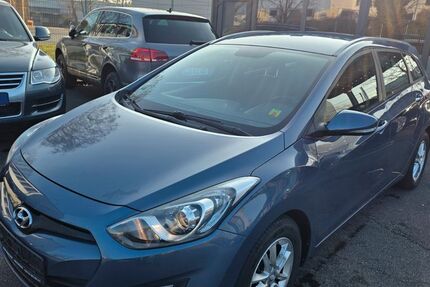 Hyundai i30 180.000 km 4.600 &euro; ladenburg 68526