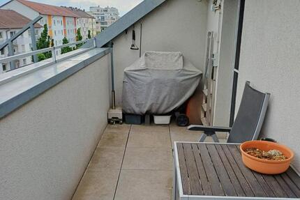 Wohnung Mannheim Rheinau - 2 Zimmer, 67 m&sup2;, 1.050&euro; | Angebot:26563797