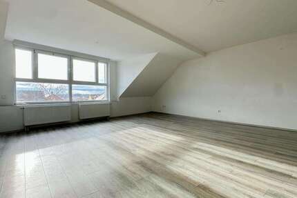 Wohnung Weisenheim am Sand - 5 Zimmer, 177 m&sup2;, 279.000&euro; | Angebot:25648336