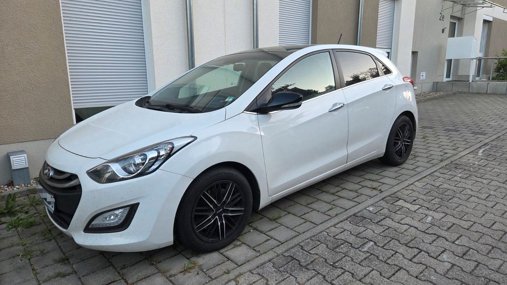 Hyundai i30 209.000 km 5.900 &euro; Grünstadt 67269