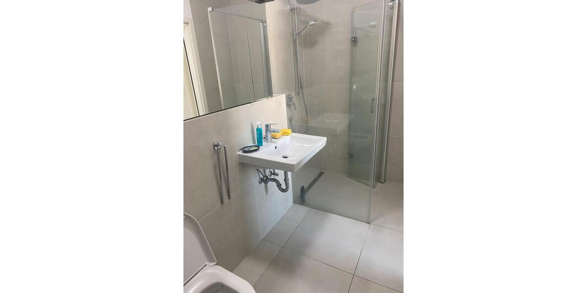Etagenwohnung Walldorf - 2 Zimmer, 75 m&sup2;, 900&euro; | Angebot:26594304