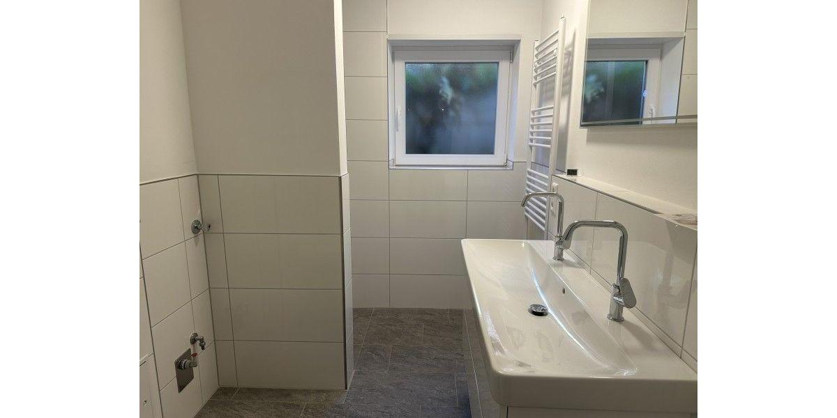 Leimen: 3 ZKB hoch am Hang, Terrasse u. Garage, renoviert 3 zimmer