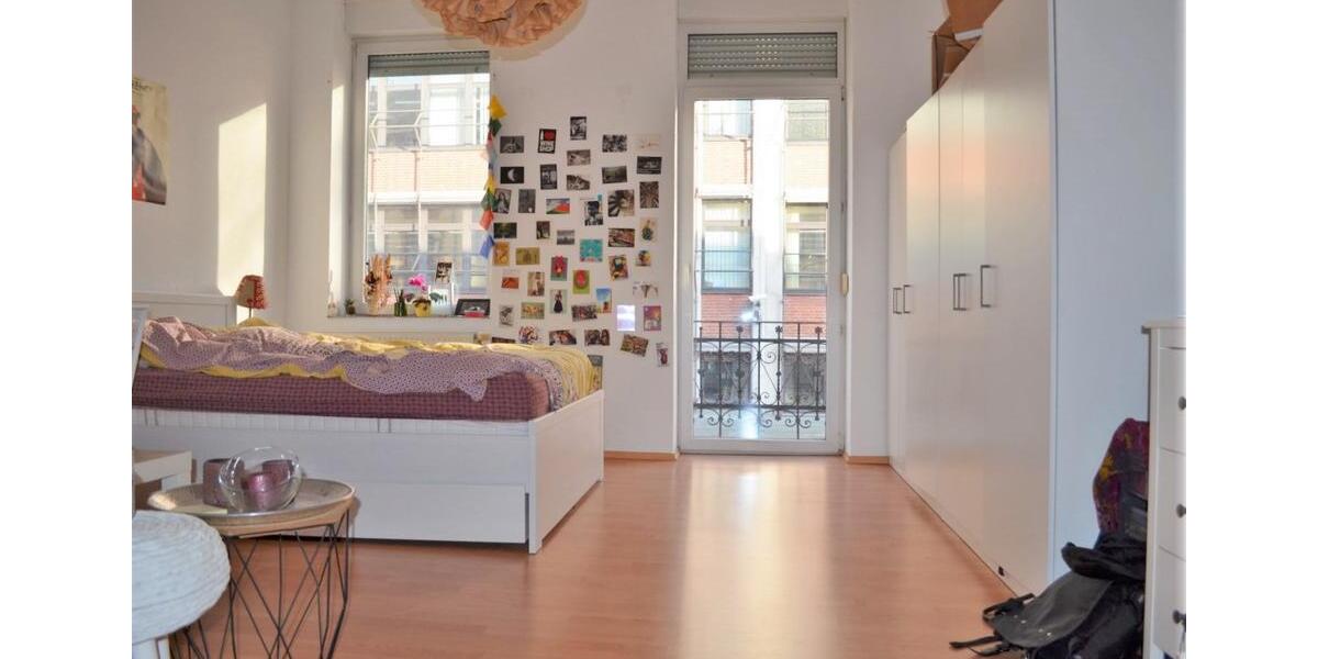 Etagenwohnung Mannheim - 4 Zimmer, 120 m&sup2;, 1.100&euro; | Angebot:25452091