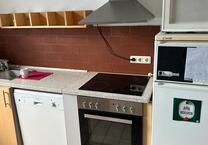 2 Zimmer Wohnung zur zwischenmiete (sofort - 1 juli )