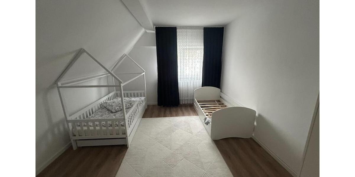 Ein Familien Haus Zu Verkaufen 6 zimmer