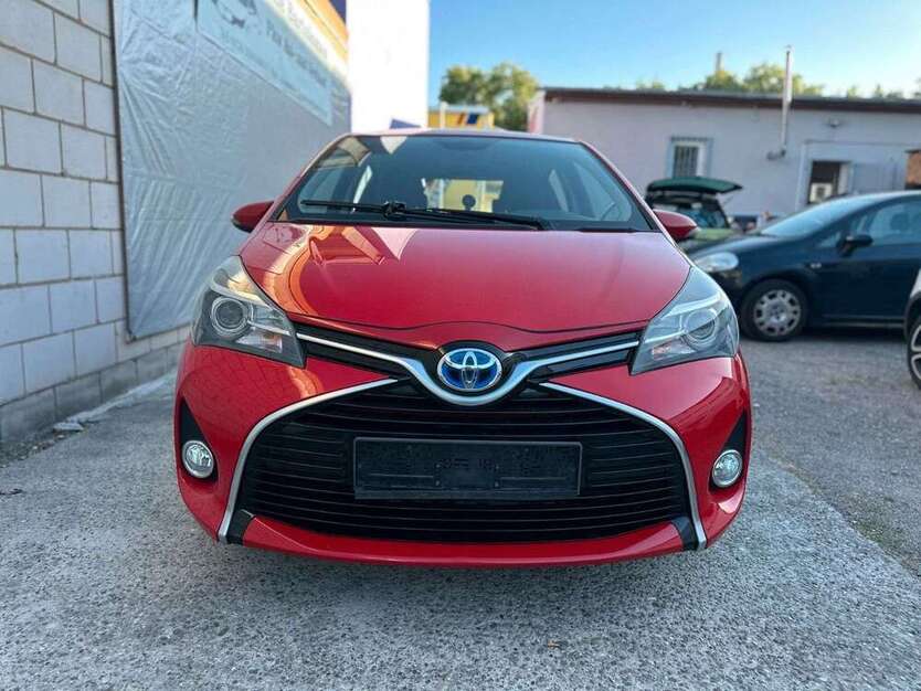 Yaris