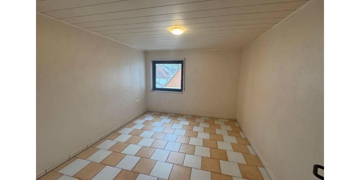 Maisonettenwohnung Ludwigshafen am Rhein Edigheim - 5 Zimmer, 130 m&sup2;, 1.850&euro; | Angebot:25655461