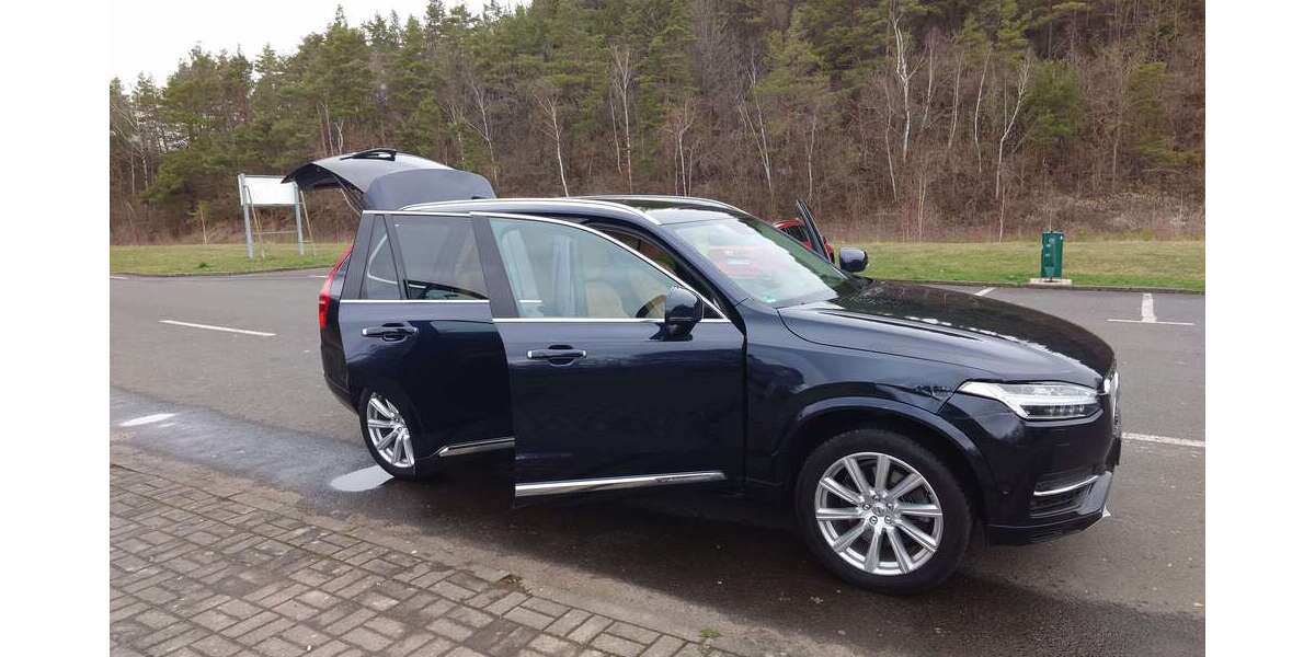 Volvo XC90 93.000 km 31.000 &euro; Mannheim, Universitätsstadt 68199