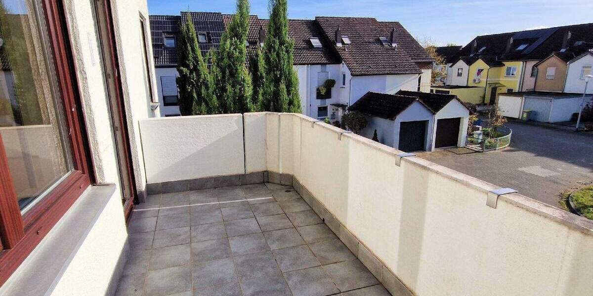 Etagenwohnung Mannheim Rheinau - 3 Zimmer, 90 m&sup2;, 294.000&euro; | Angebot:25776838