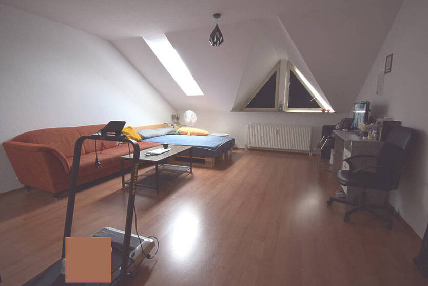 Besondere DG - Wohnung in prima Innenstadtlage