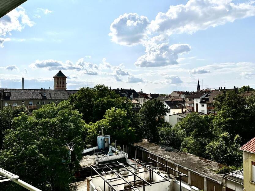 Helle 1-Zimmer-Wohnung mit Aufzug & Keller – zentral gelegen in Ludwigshafen