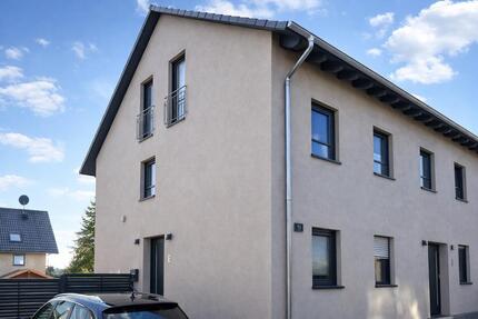 Haus Dudenhofen - 15 Zimmer, 277 m&sup2;, 1.219.000&euro; | Angebot:24477807