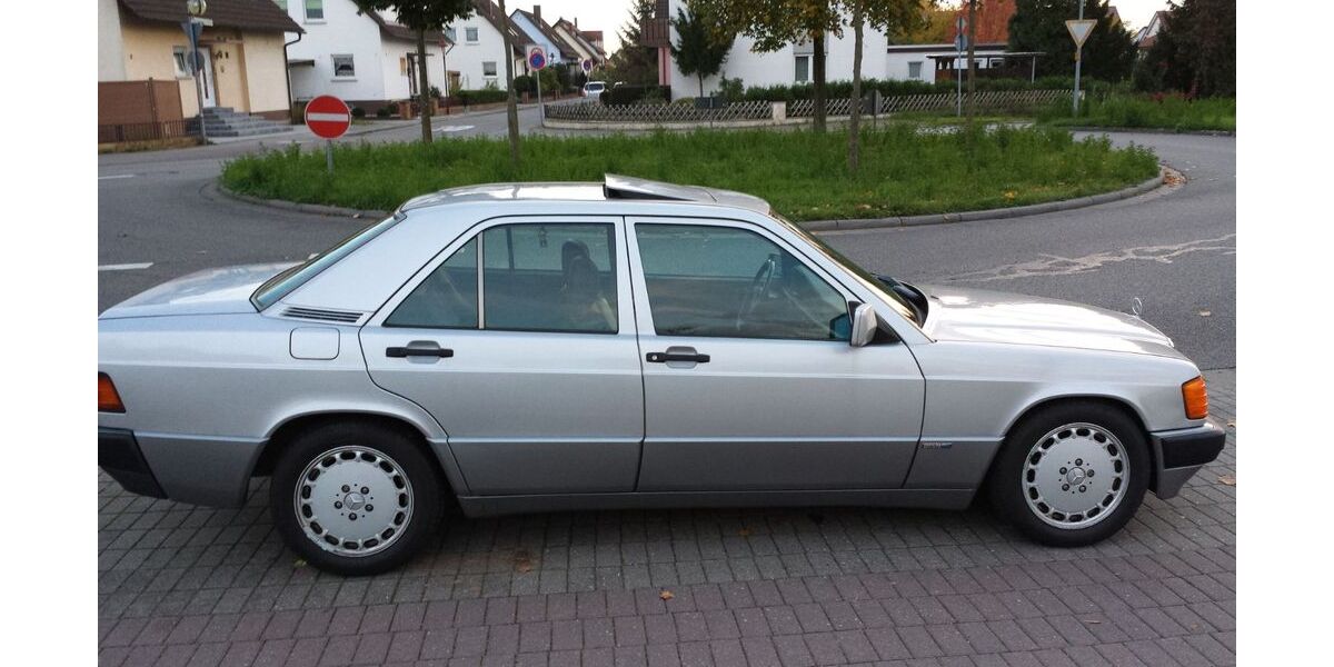 Mercedes-Benz 190 170.110 km 9.999 &euro; Hemsbach 69502