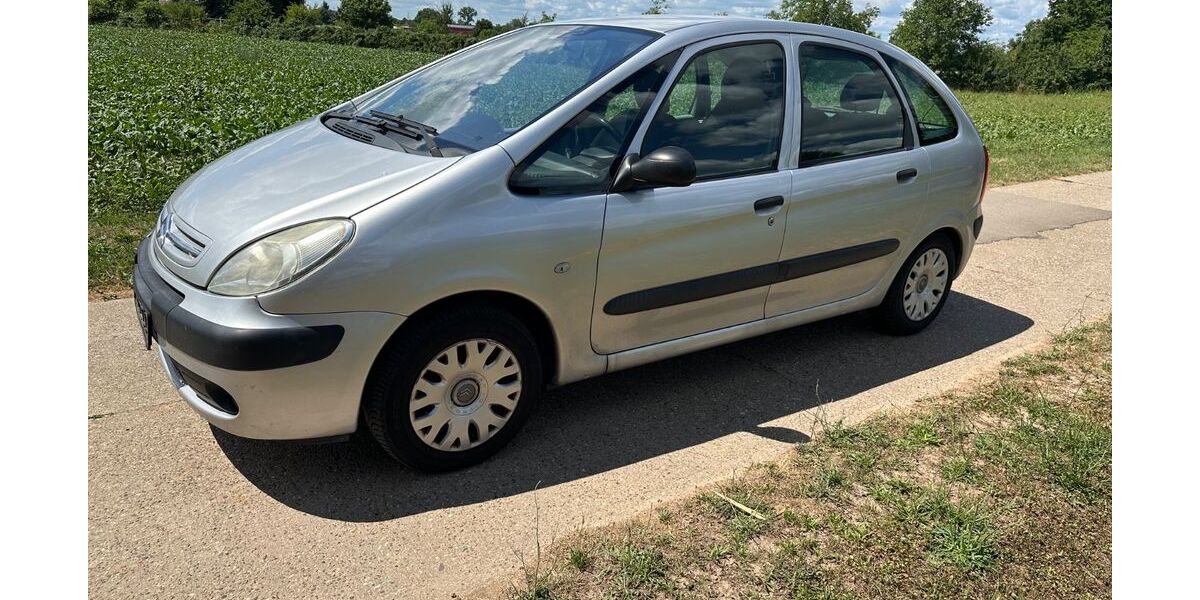 Citroen Xsara Picasso 218.000 km 1.299 &euro; Lingenfeld 67360